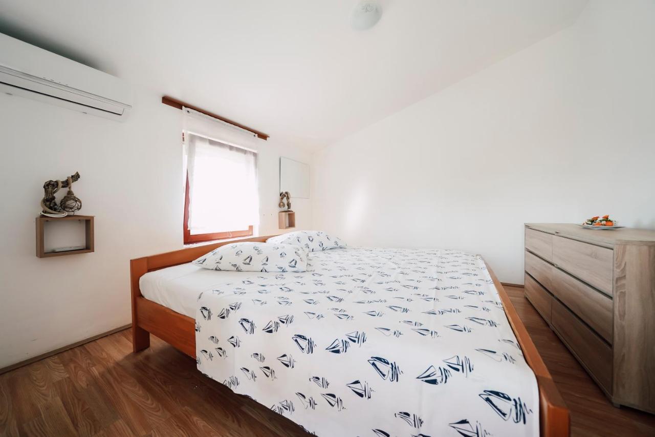 Apartman Melita Apartment Задар Екстериор снимка