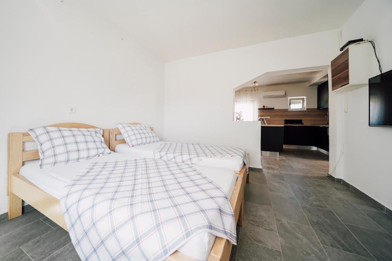 Apartman Melita Apartment Задар Екстериор снимка